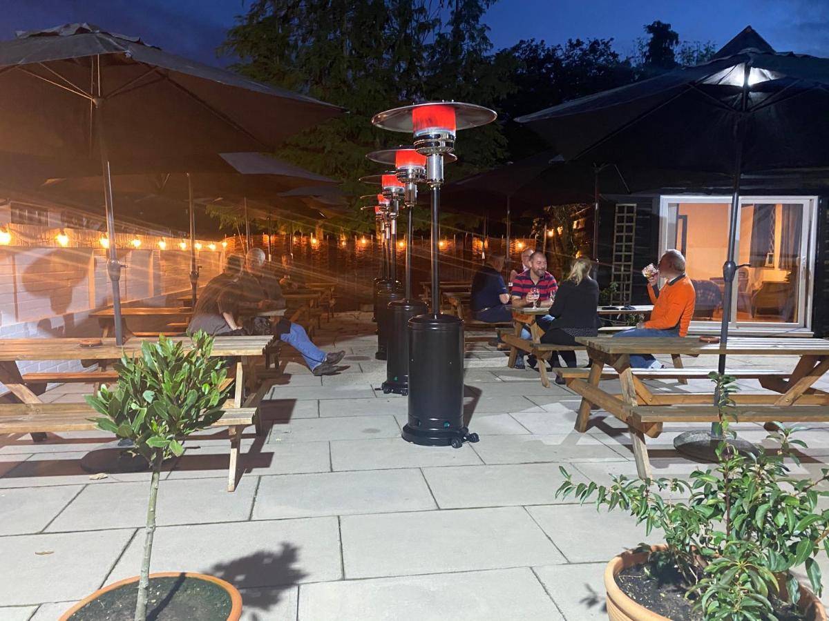 George&Dragon Hotel Wolverton Townsend Tadley Exterior foto